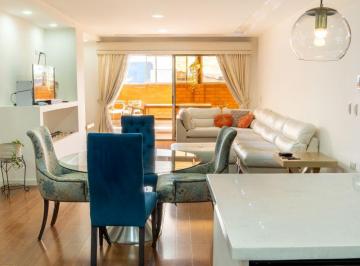 Departamento de 4 habitaciones, Cuenca · Depto con Terraza en La Paseo 3 de Noviembre