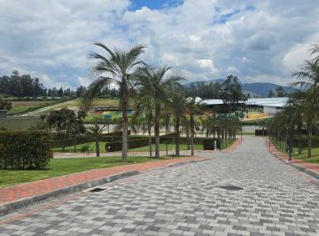 Terreno / Lote , Quito · Vendo Precioso Lote Dentro de Urbanización en Puembo