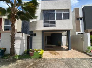 Casa de 4 habitaciones, Guayaquil · Casa en Alquiler - Urbanización Belohorizonte - Vía a La Costa - Guayaquil