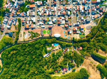 Quinta vacacional de 30 habitaciones, Puyo · Quinta Hosteria en Venta/el Puyo/pastaza
