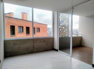 Departamento · 66m² · 1 Habitación · 1 Estacionamiento · Venta Suit Amoblada con Balcón González Suarez a 2 Minutos Tunel Guayasamin Af