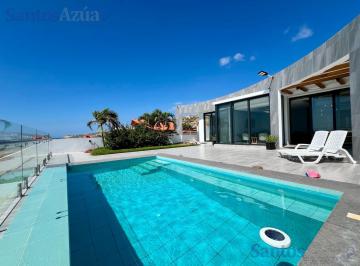 Casa · 606m² · 3 Habitaciones · 1 Estacionamiento · Casa con Piscina Santa Marianita