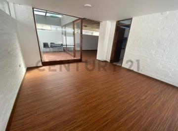 Departamento · 150m² · 3 Habitaciones · 1 Estacionamiento · Departamento de Renta Sector Cc. El Jardin