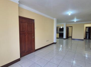 Departamento de 3 habitaciones, Guayaquil · Ideal Para Oficina, Empresas, Uso de Suelo Comercial y Residencial, Sector Mall del Sol, Amplio