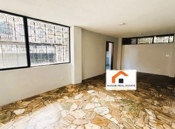 Casa de 3 habitaciones, Guayaquil · Alquilo Casa Urdesa Norte, 3 Dorm, Parqueo, Remodelado de Estreno