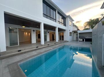 Casa de 4 habitaciones, Guayaquil · Alquilo Casa Moderna en Samborondon Km7,5