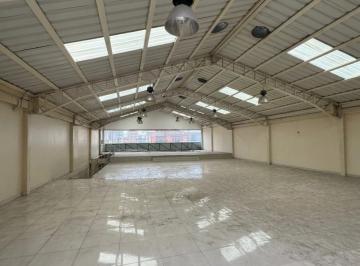 Local comercial , Guayaquil · Espacio Comercial Estratégico con 400 m² en Av Principal - Calle Portete