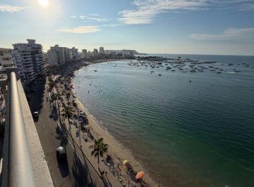 Departamento de 3 habitaciones, Salinas · Departamento en Venta en Malecón de Salinas – Frente Al Mar