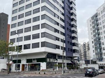 Oficina comercial , Quito · Venta Oficina Av Shyris / Carolina / 132 m²