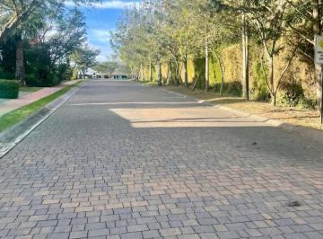 Terreno / Lote , Quito · Cumbayá Vendo Hermoso Terreno en Urbanización