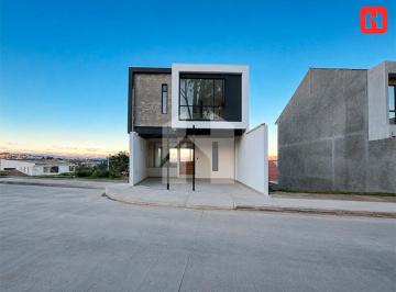 Casa de 3 habitaciones, Cuenca · Vendo Hermosa Casa en Cuenca Sector Emov de Misicata (Cv4049)