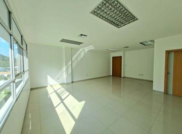 Oficina comercial , Guayaquil · Oficina 44 m² en Alquiler en Ceibos Center