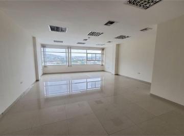 Oficina comercial , Guayaquil · Oficina en Alquiler en Edificio Ceibos Center