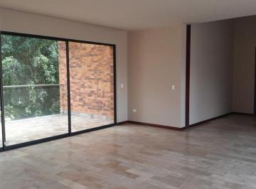 Departamento de 3 habitaciones, Quito · Vendo, Lindo PH, Cumbayá, Sector La Cerveceria, 3 Dorm., Área Empleadas, Excelente Ubicación!
