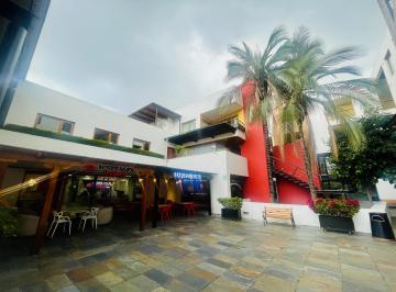 Departamento · 117m² · 2 Habitaciones · 1 Estacionamiento · Departamento Amoblado en Renta Cumbayá 117 m²