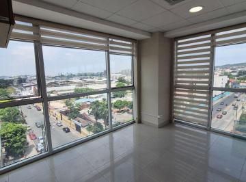 Oficina comercial , Guayaquil · Ùnica Oficina Grande Esquinera en Venta en City Office
