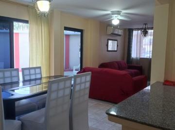 Casa de 4 habitaciones, Guayaquil · Urbanización Estrella de Mar, Vendo Casa Esquinera 4 Dorm., Patio Grande Garajes, At: 200 Mtr