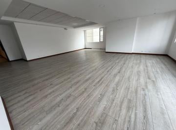 Oficina comercial , Quito · En Alquiler Oficina Nueva en Av Portugal