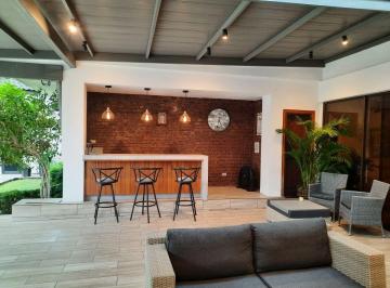 Casa de 4 habitaciones, Guayaquil · Hermosa Casa de Venta en Los Ceibos