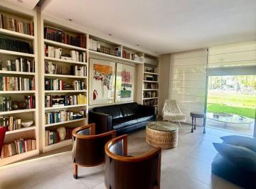 Casa de 4 habitaciones, Guayaquil · Espectacular Casa en Alquiler Full Amoblada con Hermosa Vista Al Lago