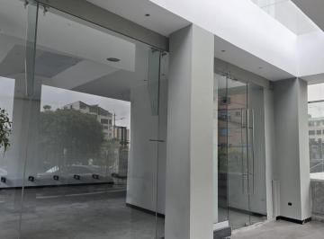 Local comercial · 180m² · Local Comercial Renta