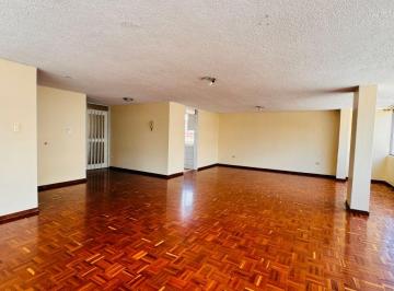 Departamento en Venta de 3 habitaciones Unión Nacional · Venta Departamento Sector Union Nacional Pinar Amplio 190 m²