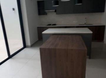 Casa de 3 habitaciones, Guayaquil · Courtyard en Mocoli Sotileza de 3 Dorm. Alquiler