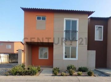 Casa · 81m² · 3 Habitaciones · 1 Estacionamiento · Venta Casa de Estreno, 3 Dorm. en Urb. Durán City