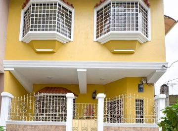 Casa de 3 habitaciones, Guayaquil · Se Vende Casa de 3 Dorm. en Sauces 9