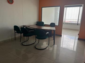 Oficina comercial · 55m² · Amplia Oficina Ubicada en Av Principal Tumbaco - Pr