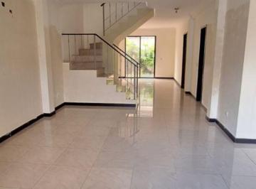 Casa de 3 habitaciones, Guayaquil · Ciudad Celeste Casa con 3 Habitaciones en Venta en Samborondón
