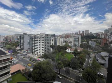 Departamento de 3 habitaciones, Quito · Departamento de Oportunidad – Vista Espectacular en Quito