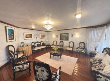 Casa de 5 habitaciones, Quito · Se Vende Casa en El Sector La California Bonanza en $