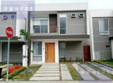 Casa · 108m² · 3 Habitaciones · 2 Estacionamientos · Casa Smart en Venta en Urbanización Piamonte (Ab)