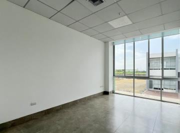 Oficina comercial · 62m² · 2 Estacionamientos · Venta de Oficina Almax 2 Via Samborondon