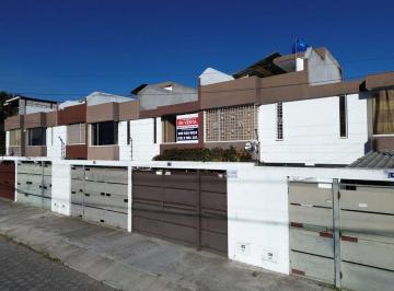 Casa · 96m² · 3 Habitaciones · 1 Estacionamiento · Casa en Venta, Aplica Crédito Vip 4.87%, Sector Huertos Familiares Azaya, Ibarra