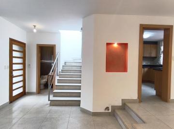 Casa · 122m² · 3 Habitaciones · 1 Estacionamiento · Casa de Venta en Urbanizacion, Valle de Los Chillos - Selva Alegre