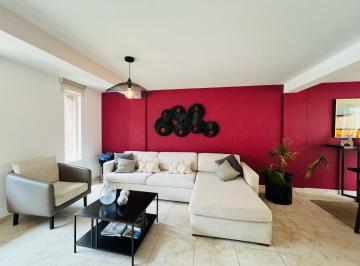 Casa · 182m² · 3 Habitaciones · 2 Estacionamientos · Casa en Pomasqui