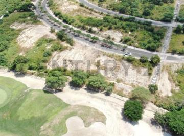 Terreno / Lote · 684m² · Terreno Exclusivo en Montecristi Golf Club – 684,88 m² Para Vivir con Estilo