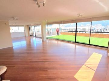 Departamento de 4 habitaciones, Quito · Se Renta Penthouse Duplex 440 m², Bellavista, Vista Espectacular