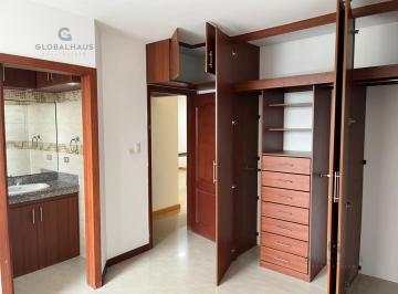 Departamento · 87m² · 2 Habitaciones · Departamento en Venta en Kennedy con 2 Habitaciones - Calefón Instalado. G. m.