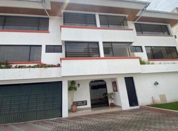 Casa de 4 habitaciones, Quito · Casa en Venta de 4 Dorm. Sector Ponceano Alto