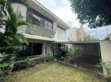 Casa de 3 habitaciones, Guayaquil · Casa con Piscina en Venta en Colinas de Los Ceibos