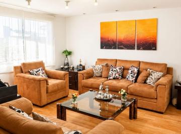 Casa · 160m² · 4 Habitaciones · 2 Estacionamientos · Vendo Casa en Santa Lucia - Norte de Quito, en Conjunto Residencial, Cuatro Dorm.