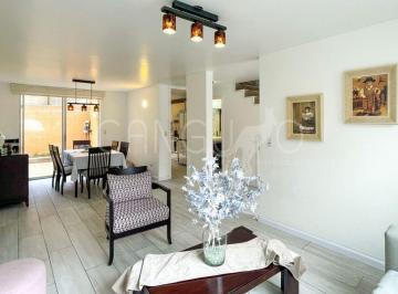 Casa de 3 habitaciones, Quito · Cálida Casa de Venta en Ponceano