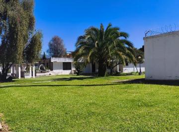 Hacienda-Quinta · 792m² · 5 Habitaciones · 10 Estacionamientos · Quinta en Venta Sector Valle de Los Chillos en San Gabriel