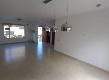Casa de 3 habitaciones, Quito · Rento Casa en Conjunto Privado - Sector Cerca a Supermaxi Tumbaco