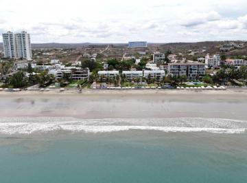 Terreno / Lote , Punta Blanca · Terreno en Venta Exclusivo con Salida Al Mar en Punta Blanca