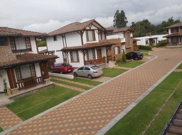 Casa de 3 habitaciones, Quito · Casa Estilo Hacienda en Renta – Santa Rosa de Tumbaco | Amoblada y Equipada