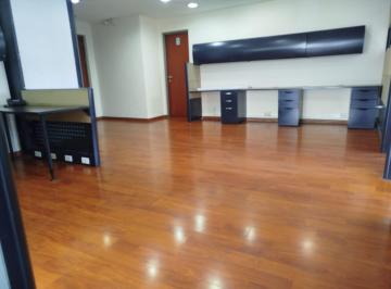 Oficina comercial · 86m² · 3 Habitaciones · 1 Estacionamiento · La Orellana, Oficina Amoblado en Renta, 86 m²